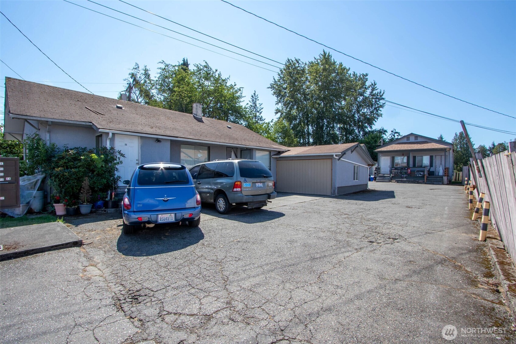 9618 Pacific Avenue Property Photo 8