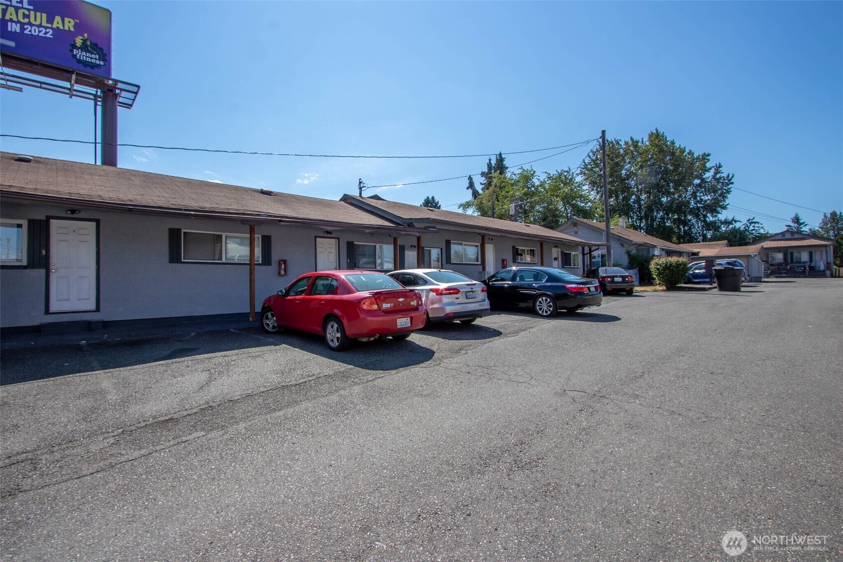 9618 Pacific Avenue Property Photo 12