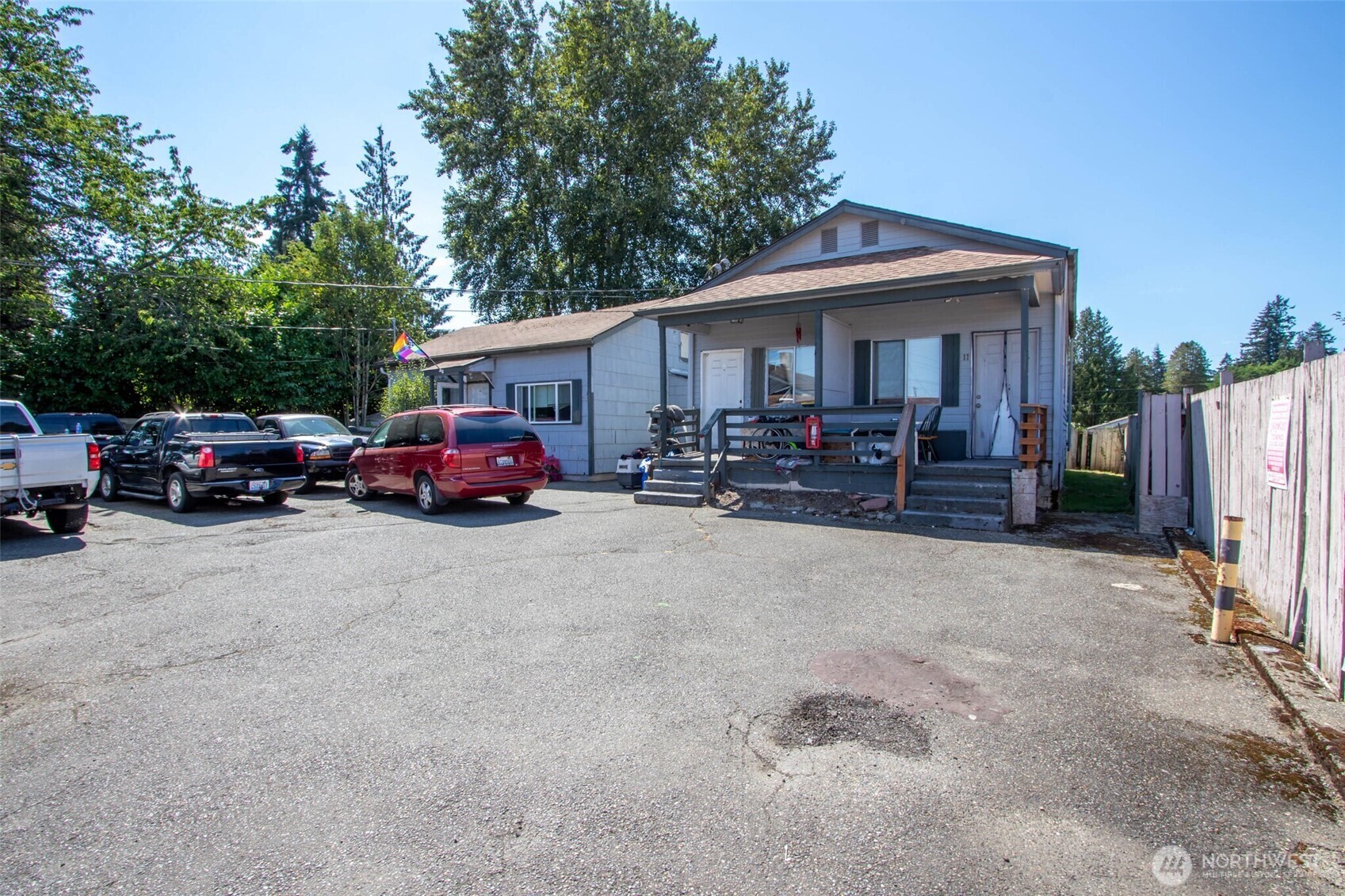 9618 Pacific Avenue Property Photo 16