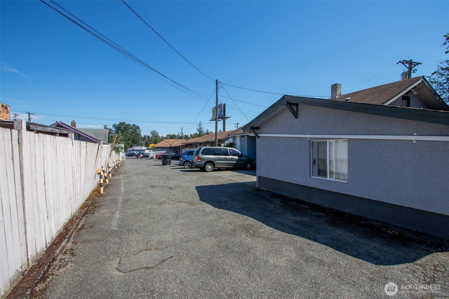 9618 Pacific Avenue Property Photo 17