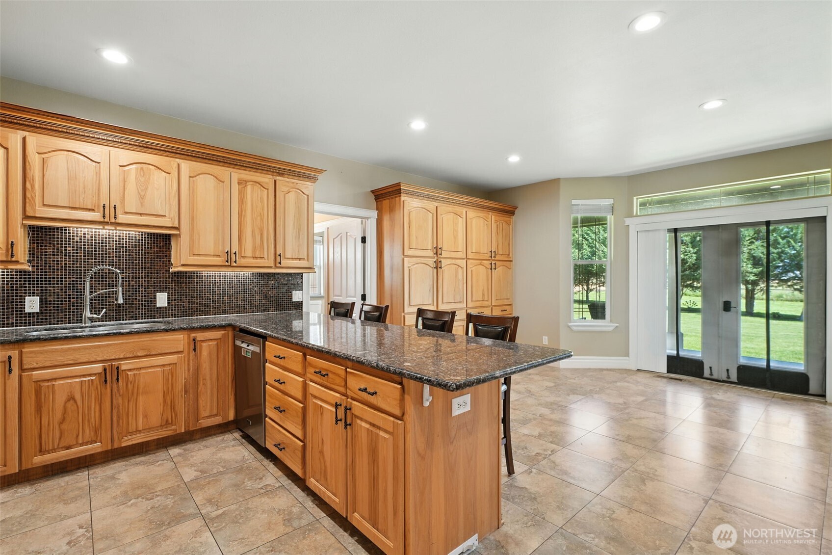 6795 Ne D.8 Road Property Photo 14