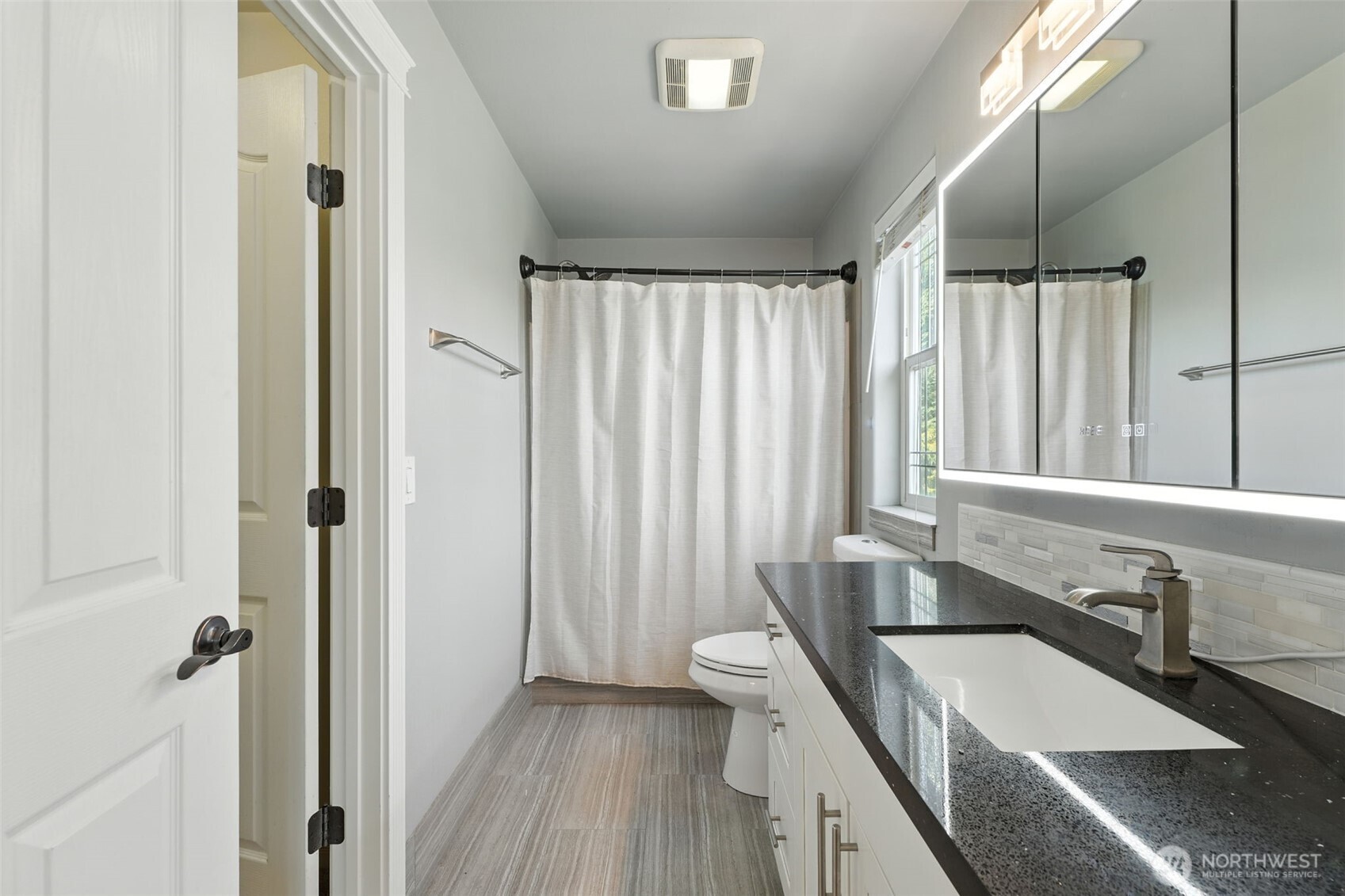6795 Ne D.8 Road Property Photo 20