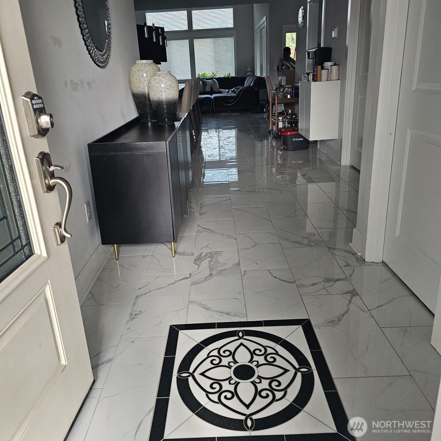 9527 Bowthorpe Street Property Photo 3