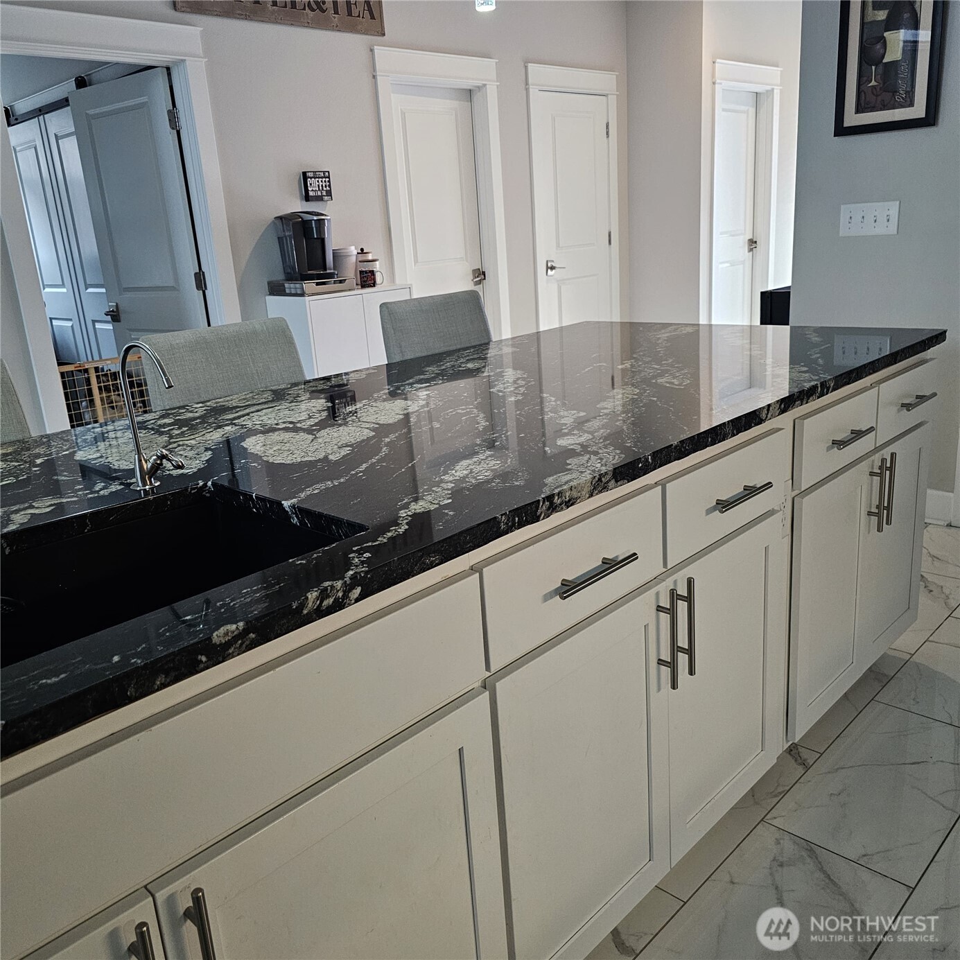 9527 Bowthorpe Street Property Photo 6
