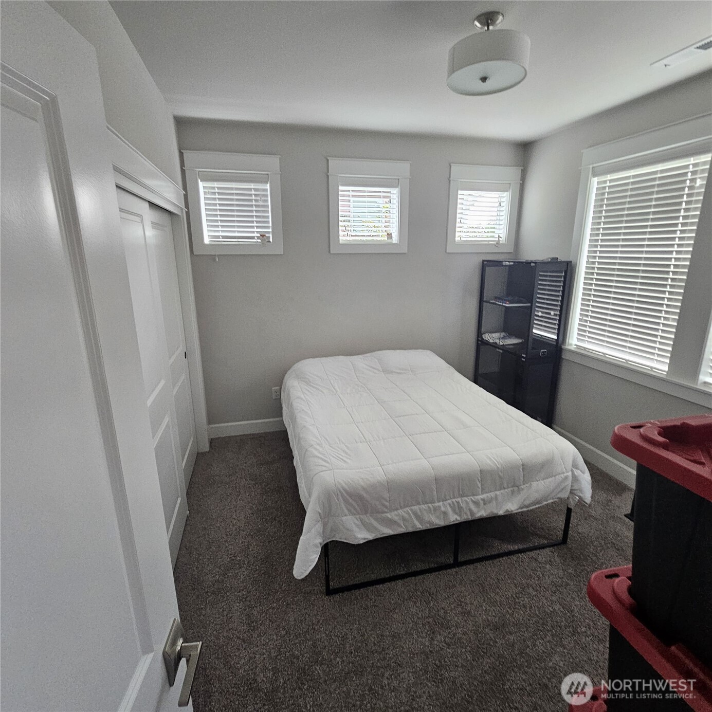 9527 Bowthorpe Street Property Photo 7