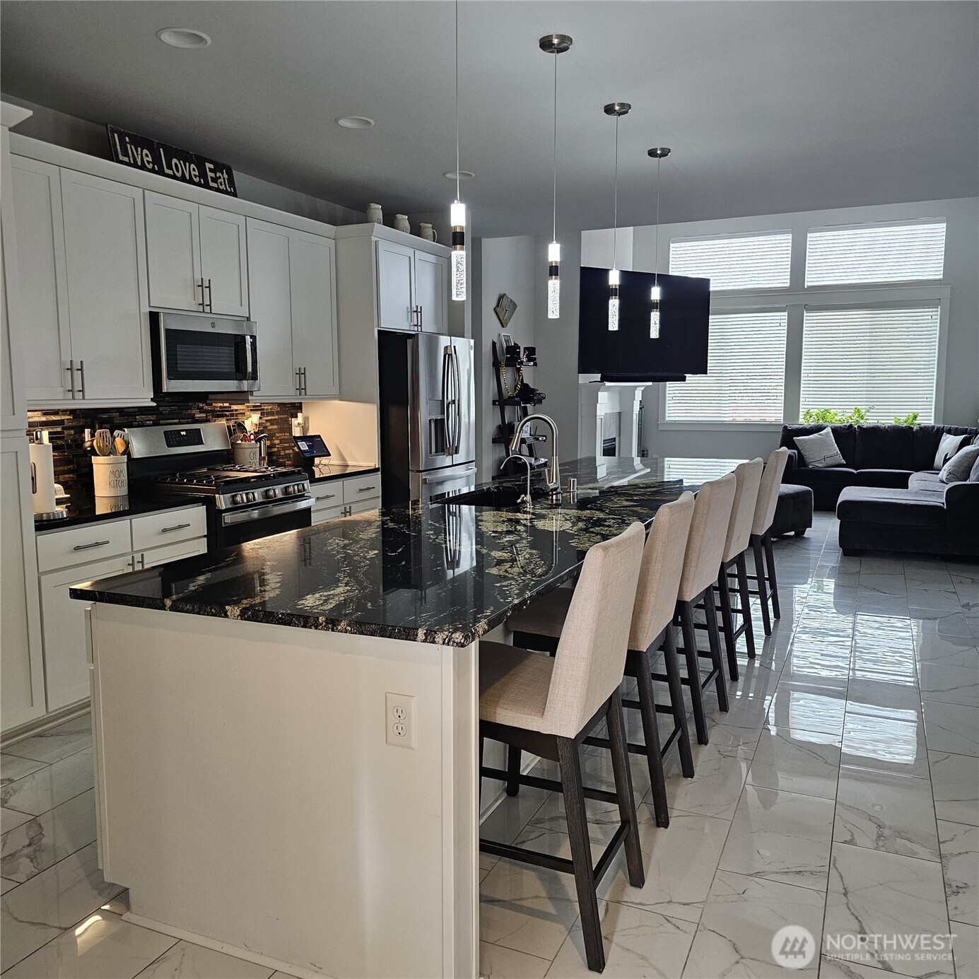 9527 Bowthorpe Street Property Photo 12