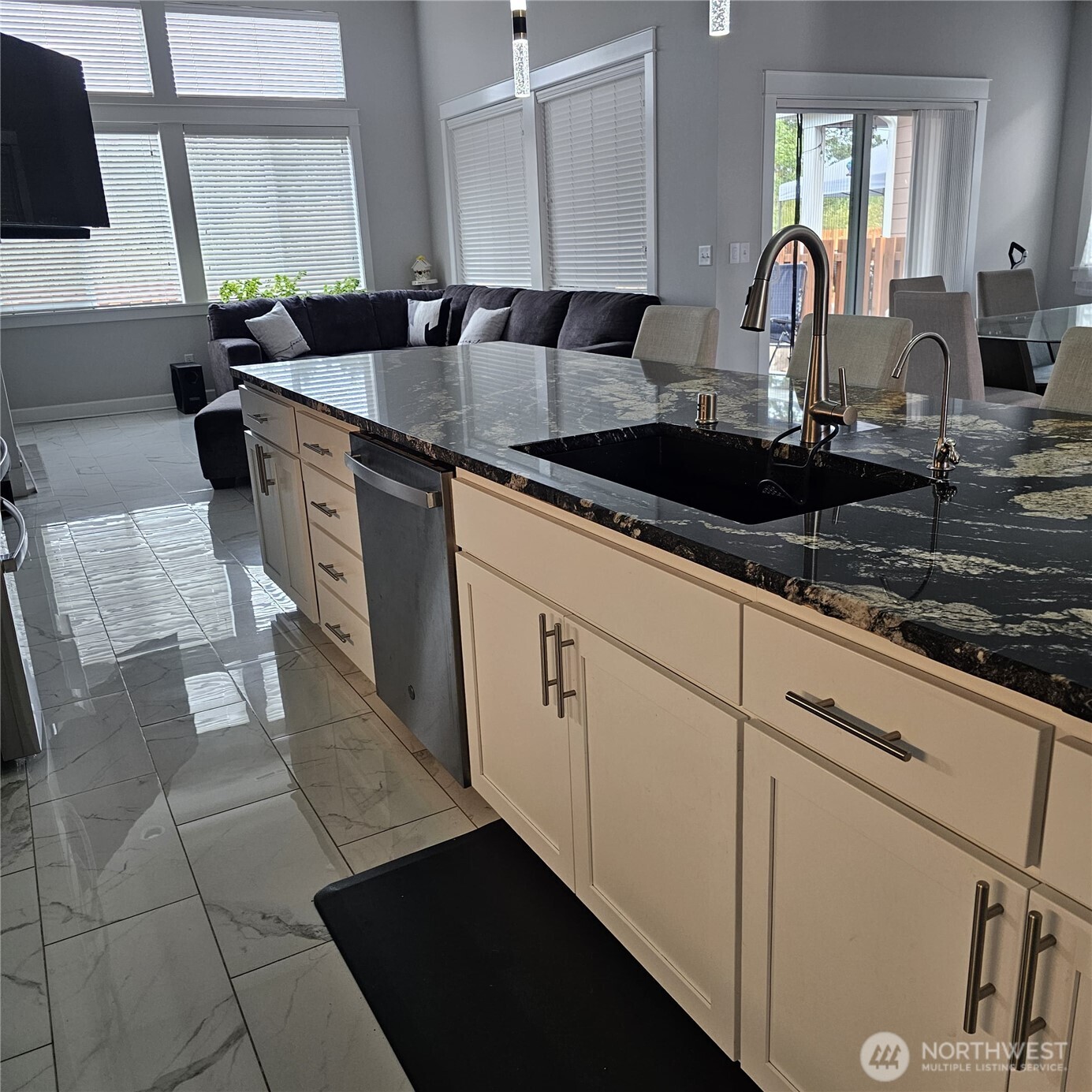 9527 Bowthorpe Street Property Photo 25