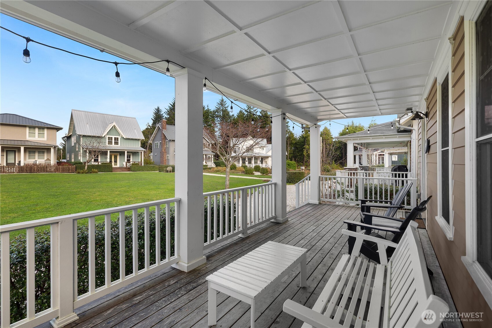 100 Horseshoe Lane Property Photo 3