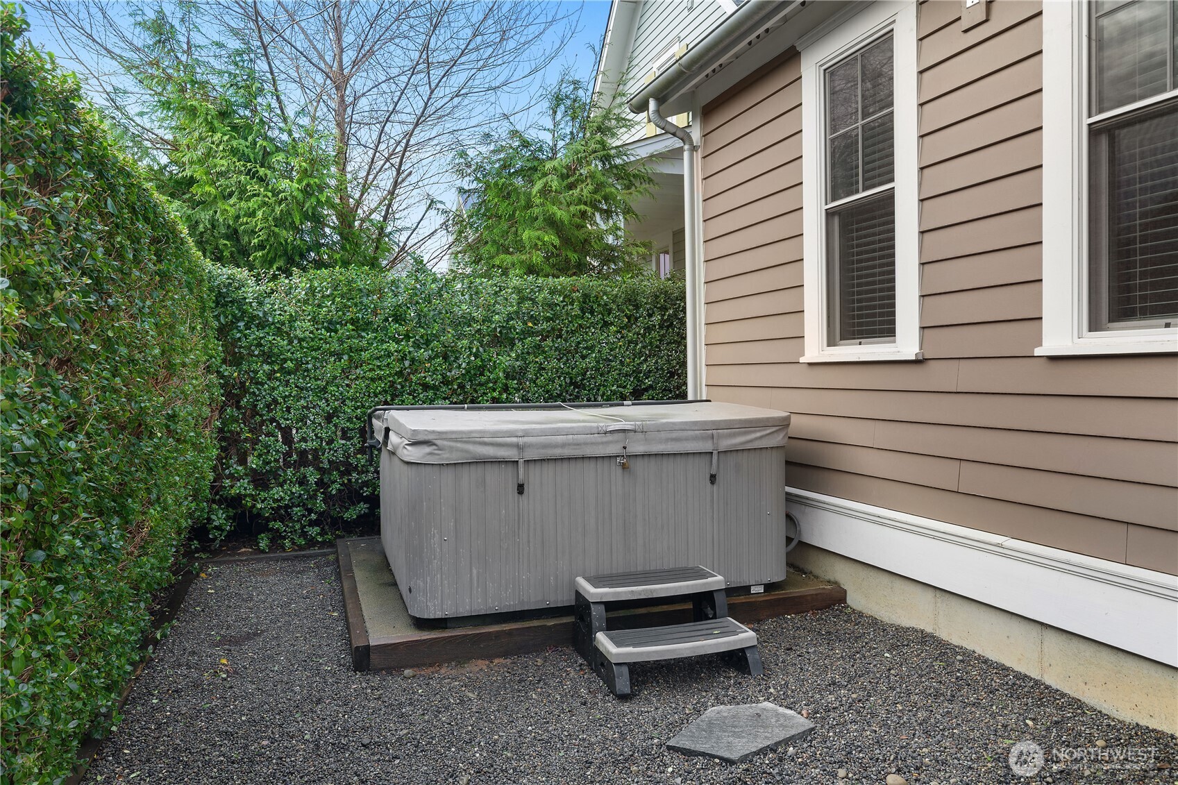 100 Horseshoe Lane Property Photo 26