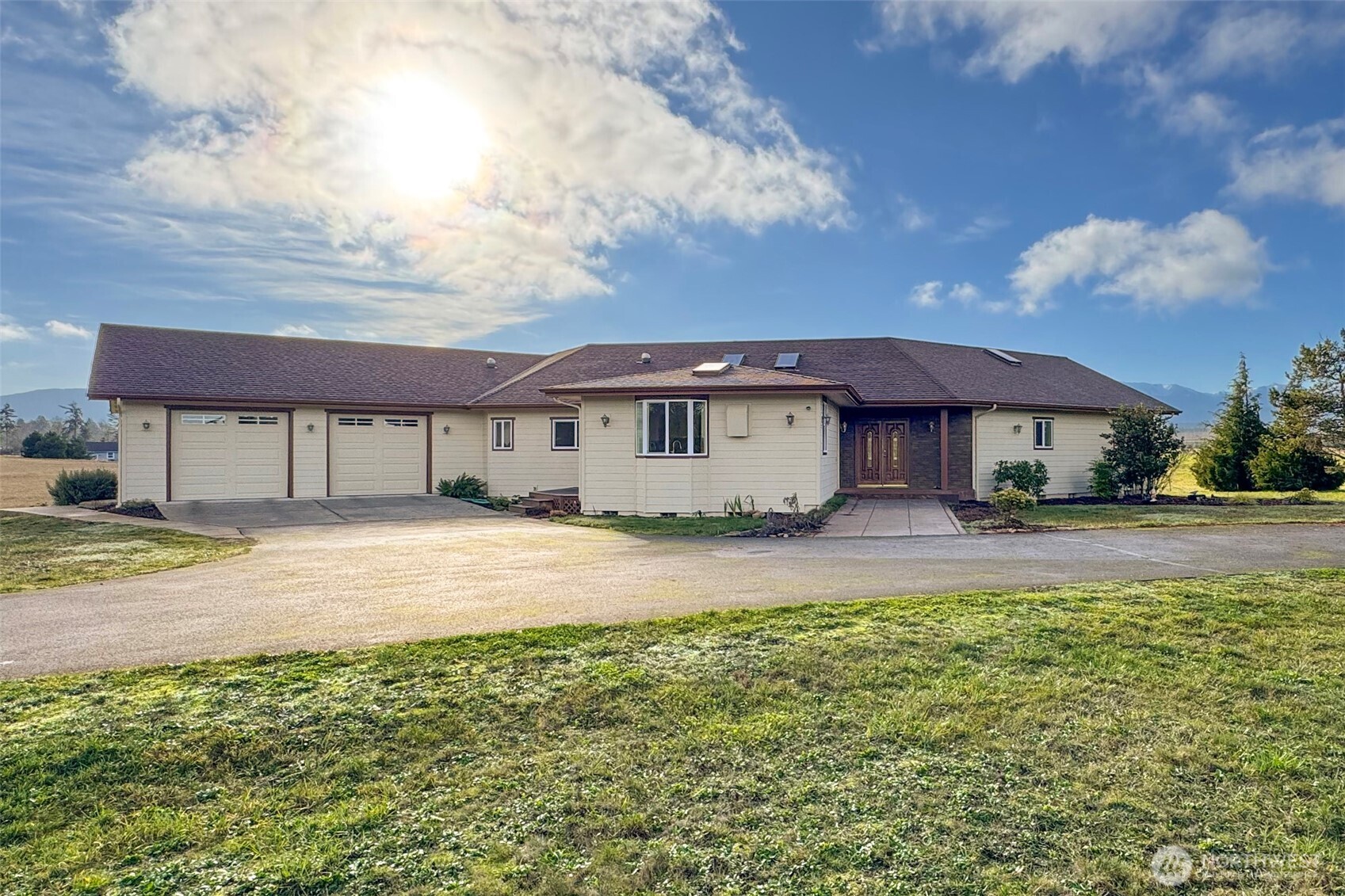 1132 Woodcock Road Property Photo 5