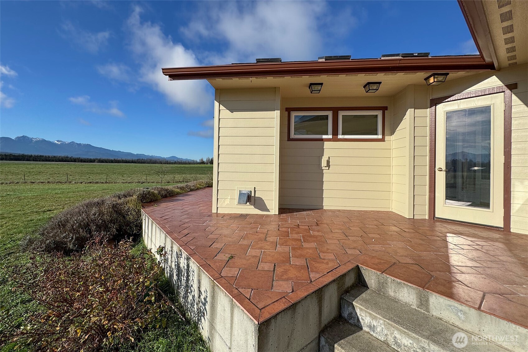 1132 Woodcock Road Property Photo 12