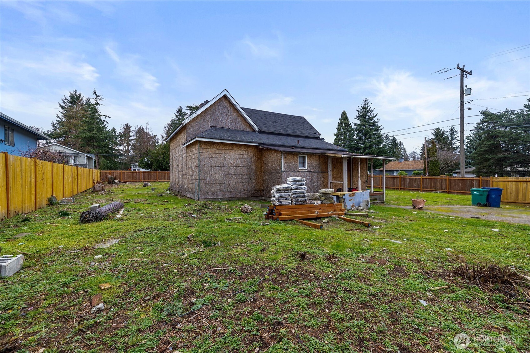11205 12th Avenue Property Photo 11