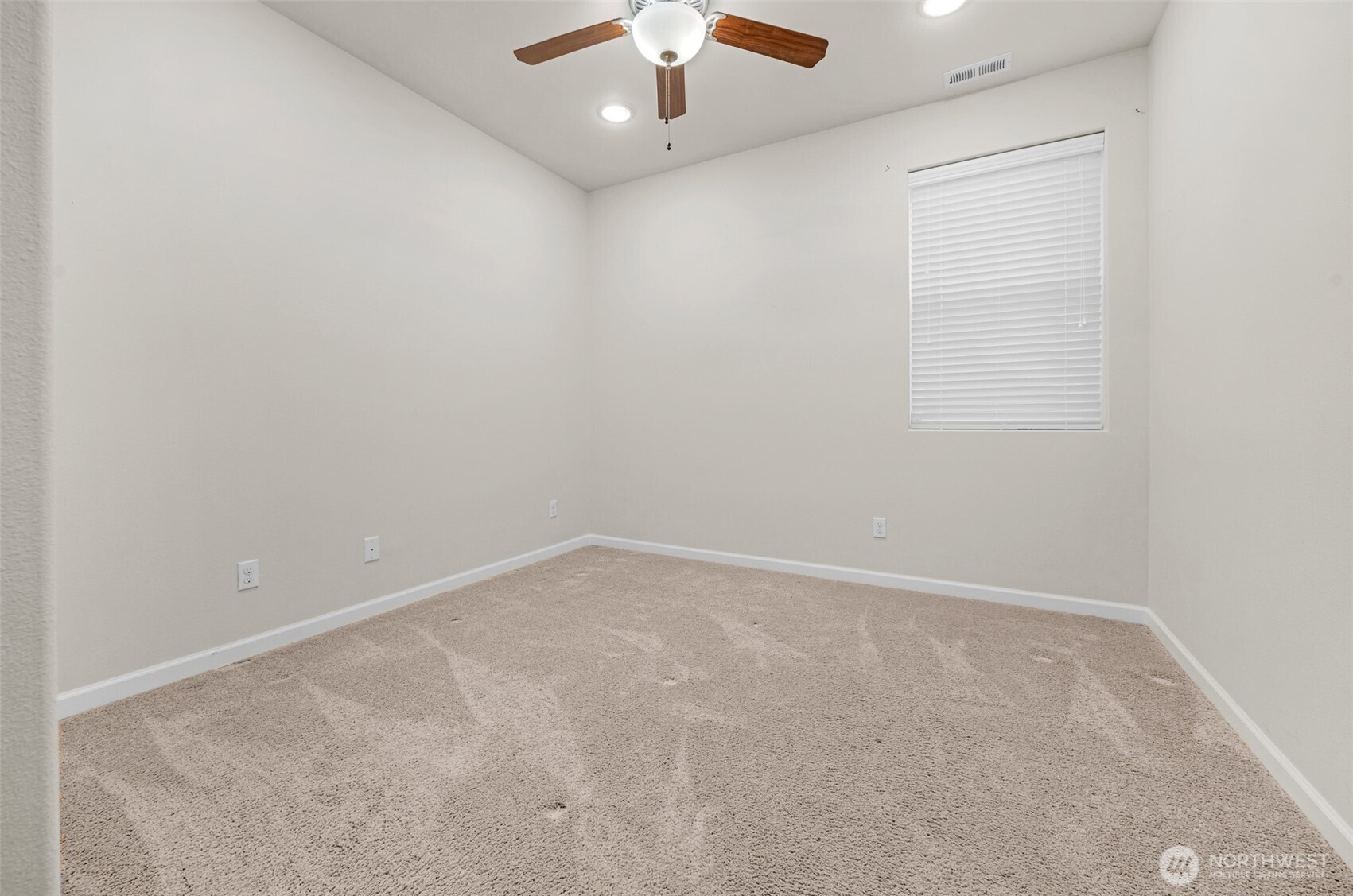 9028 168th Street Property Photo 19