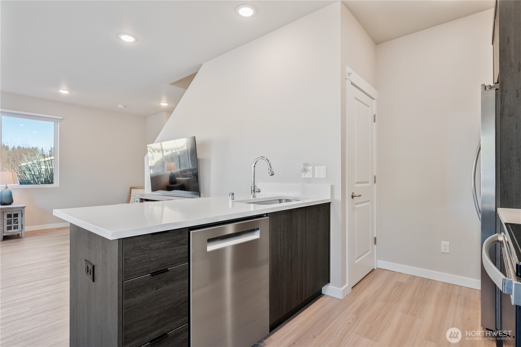 109 Hill Drive Property Photo 15