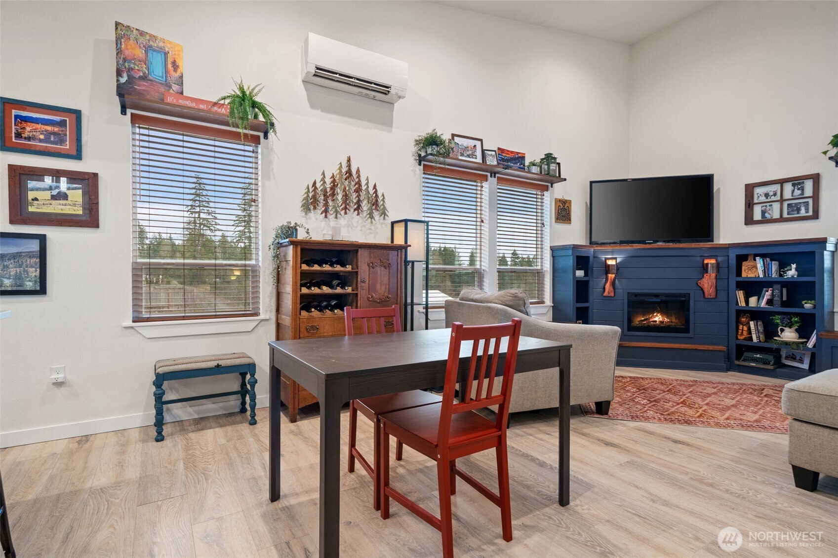 17 E Sellegren Road Property Photo 11
