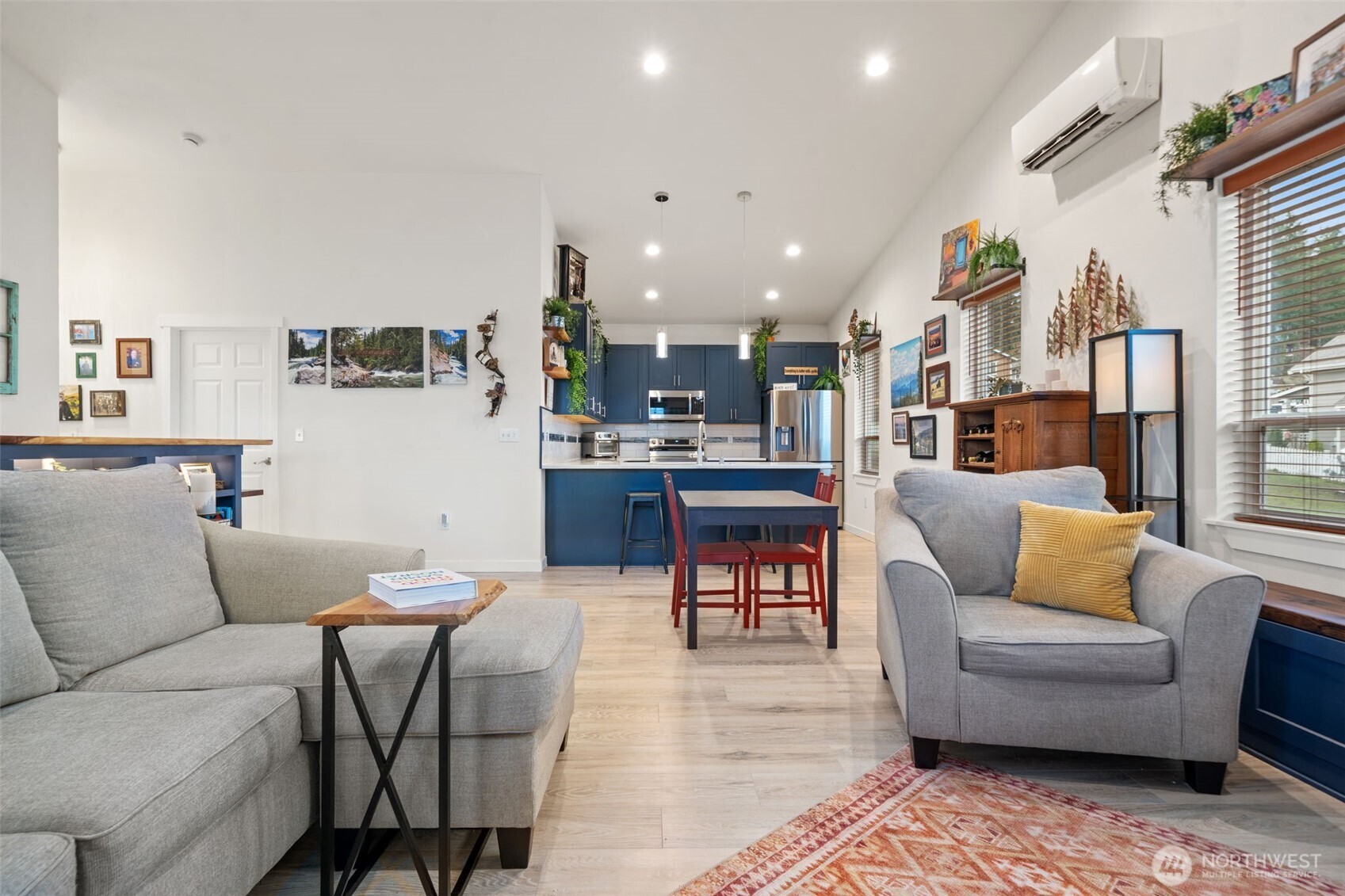 17 E Sellegren Road Property Photo 17