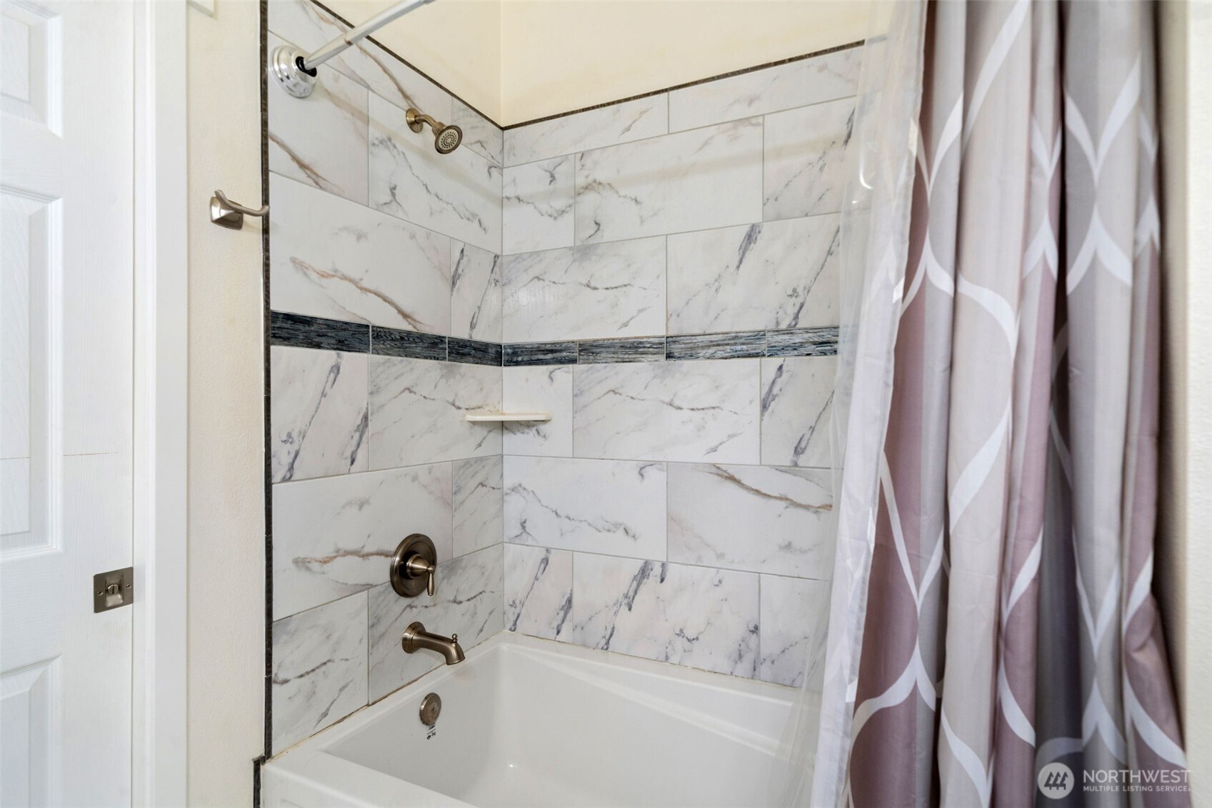 17 E Sellegren Road Property Photo 30