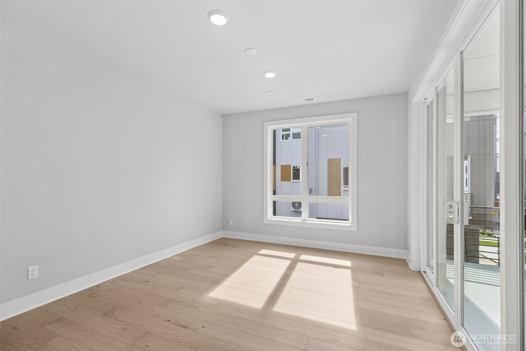 12255 138th Place 1701 Property Photo 11