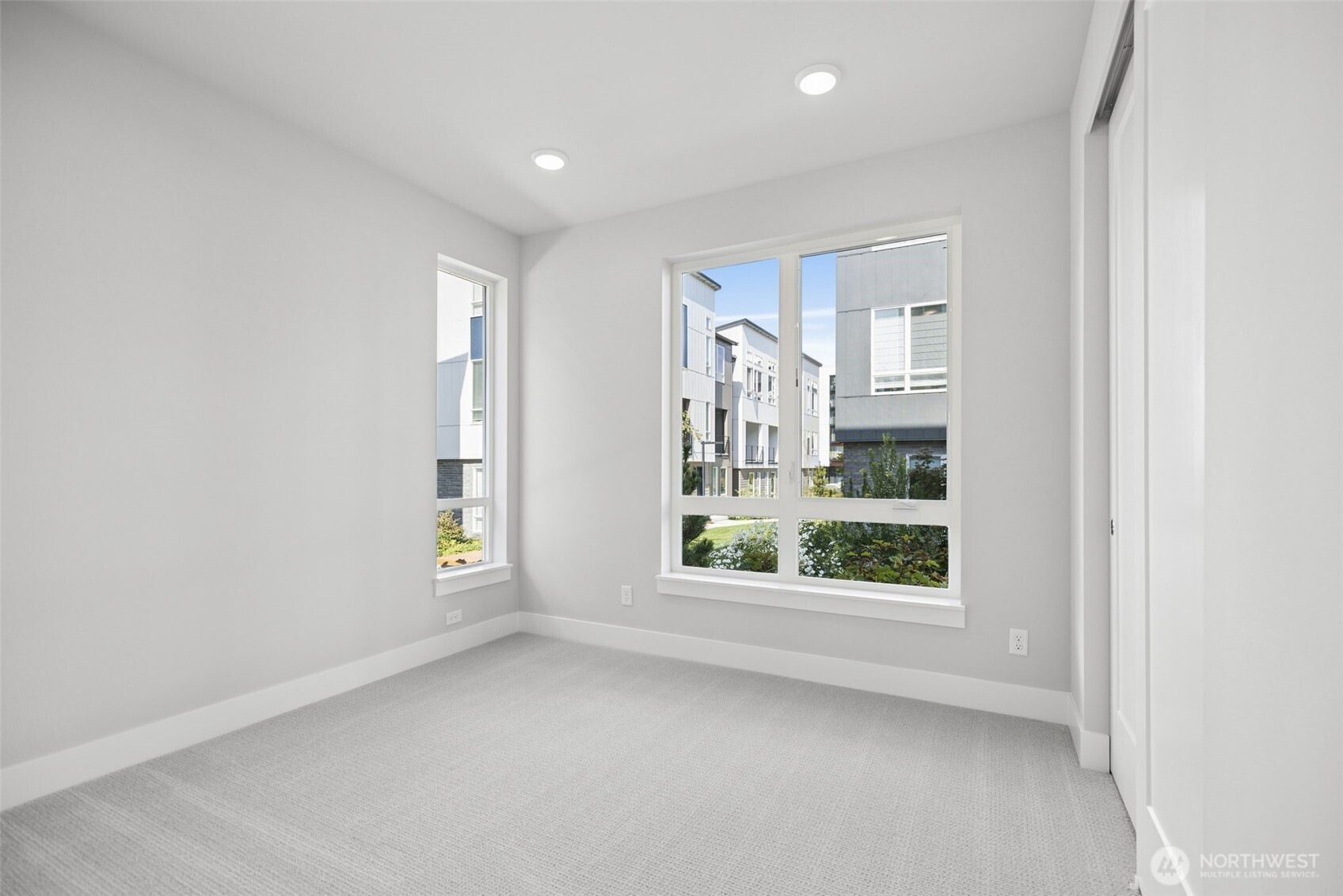 12255 138th Place 1701 Property Photo 22