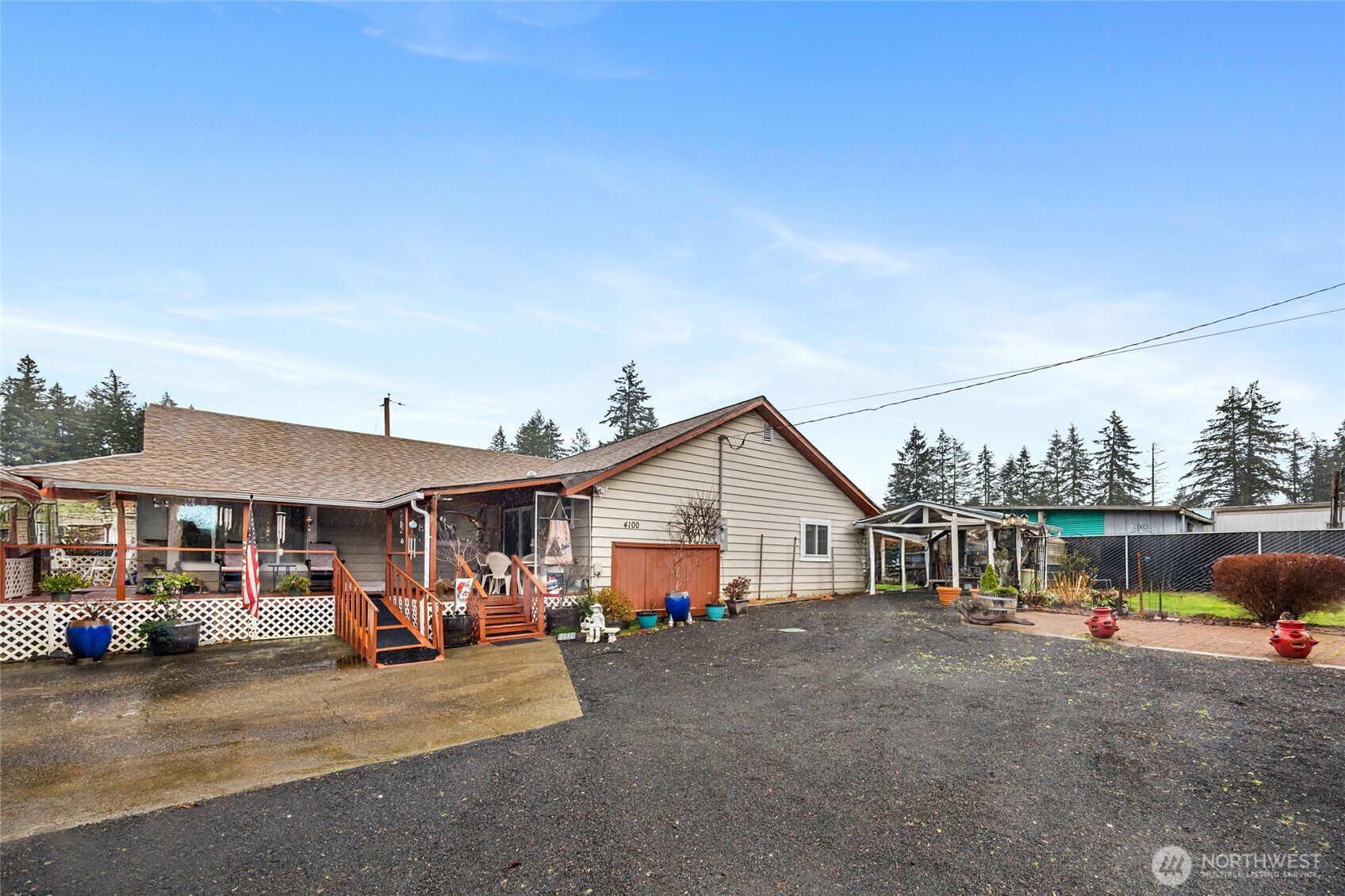 4100 Dent Road Property Photo 1