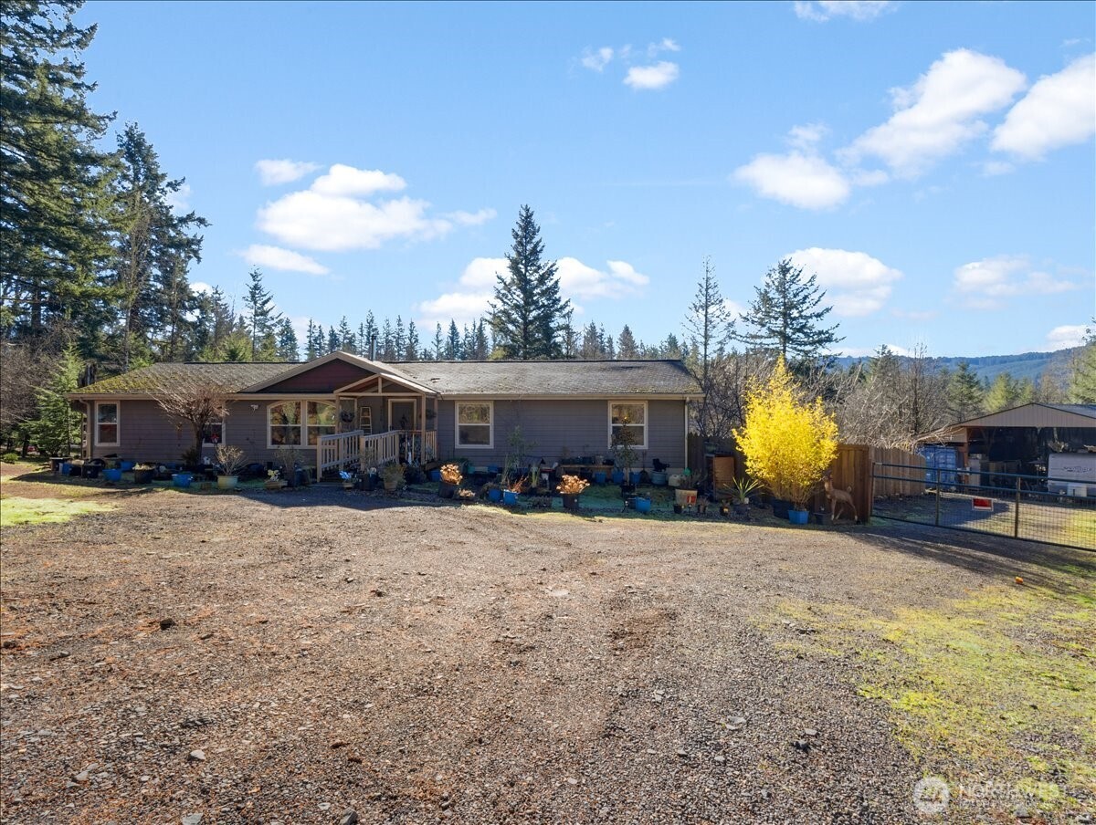 23728 Ne Dole Valley Road Property Photo 1