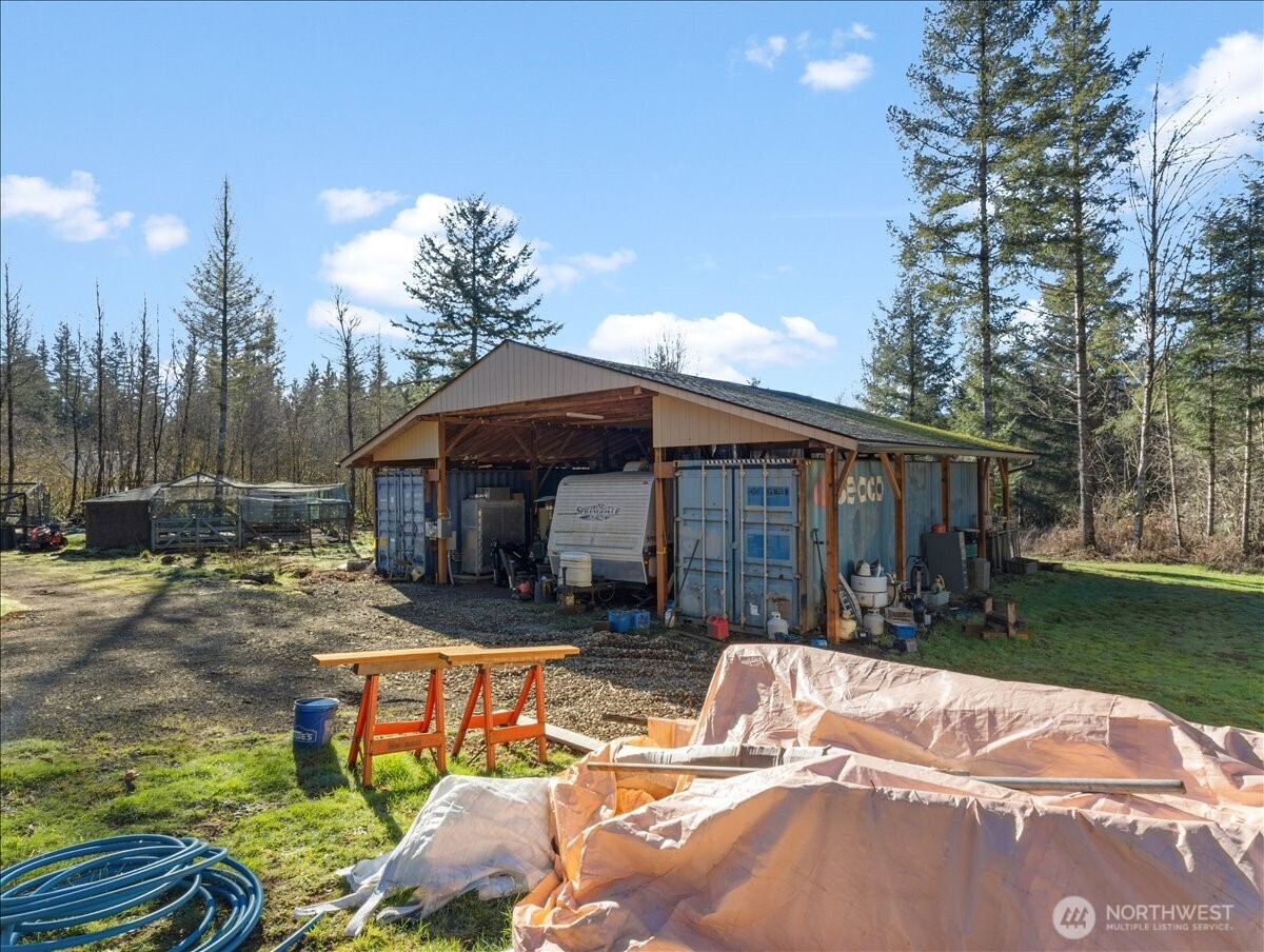 23728 Ne Dole Valley Road Property Photo 28