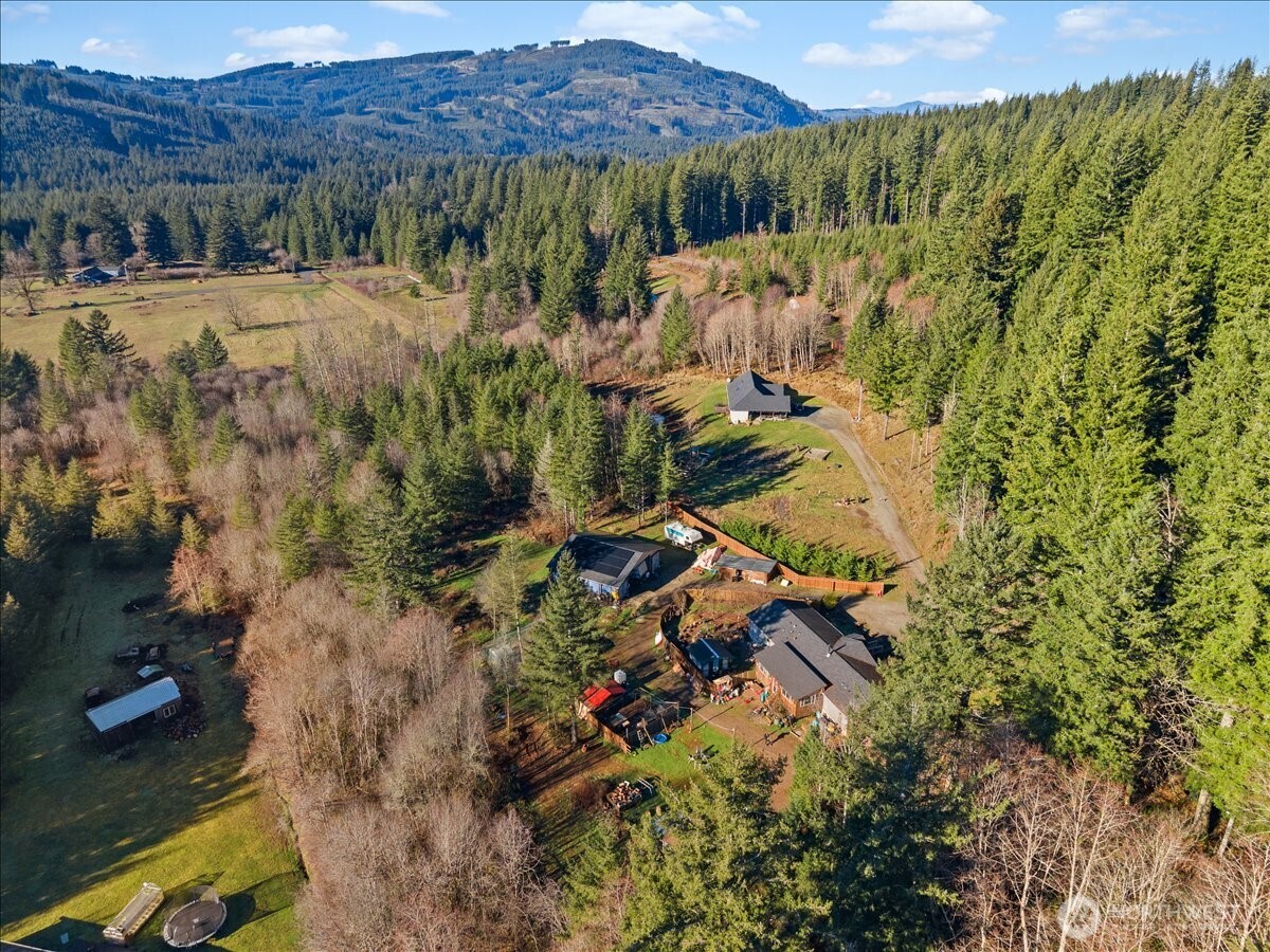 23728 Ne Dole Valley Road Property Photo 34