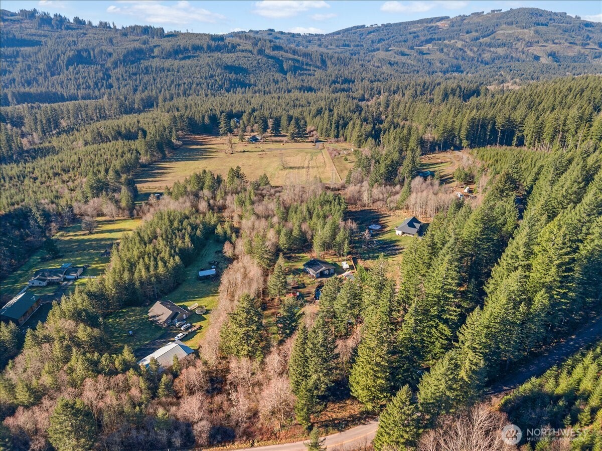 23728 Ne Dole Valley Road Property Photo 38