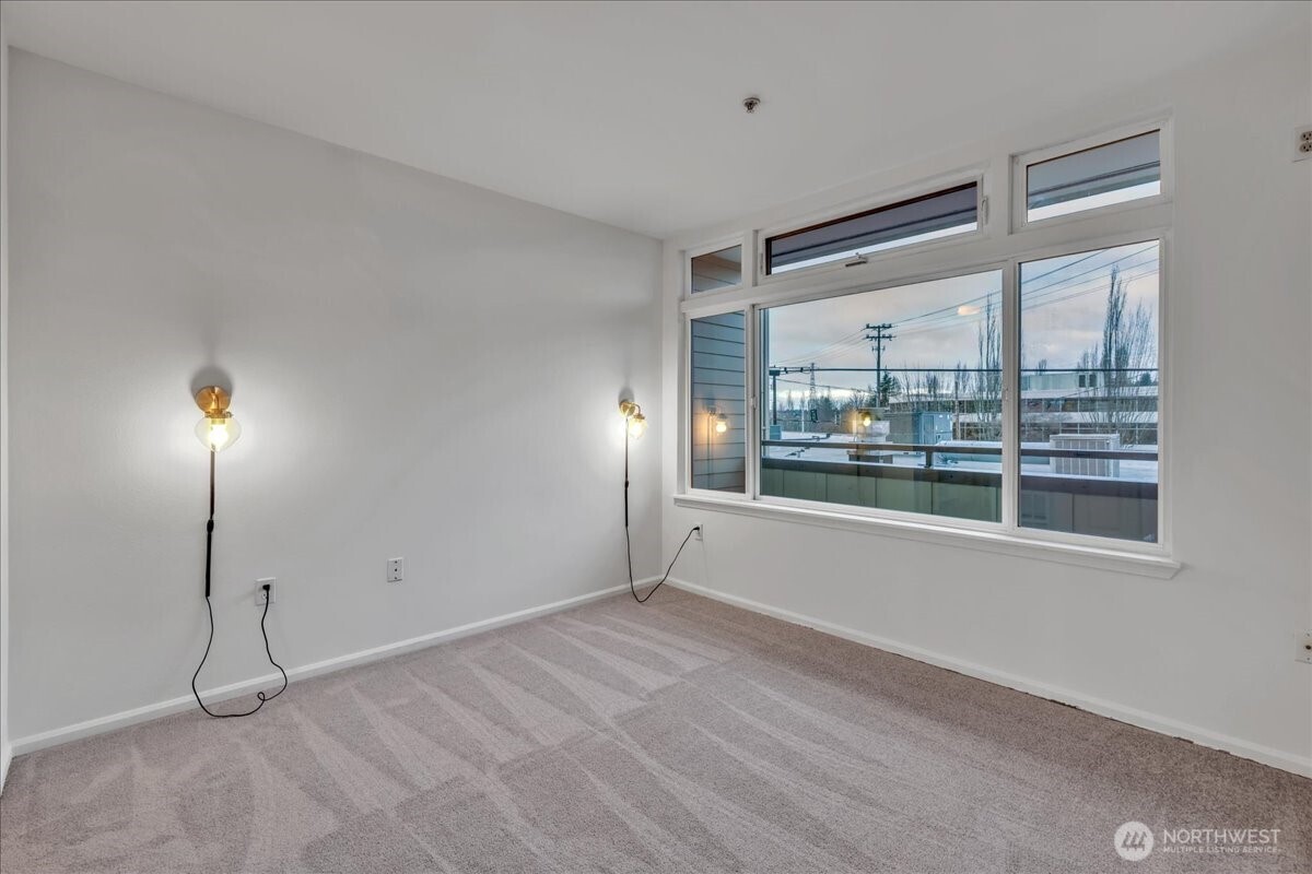 18 Dravus Street 207 Property Photo 13