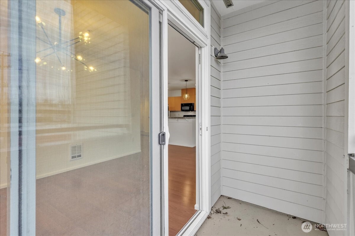 18 Dravus Street 207 Property Photo 22