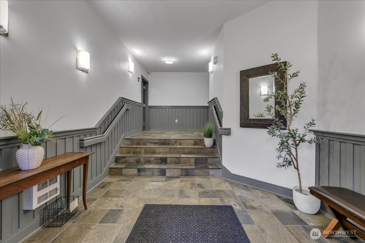 18 Dravus Street 207 Property Photo 34