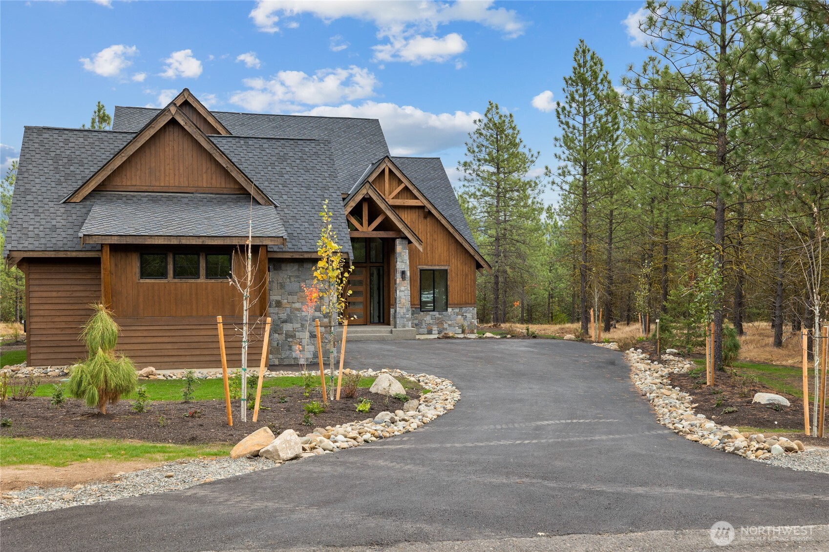 1601 Wanawish Loop Property Photo 24