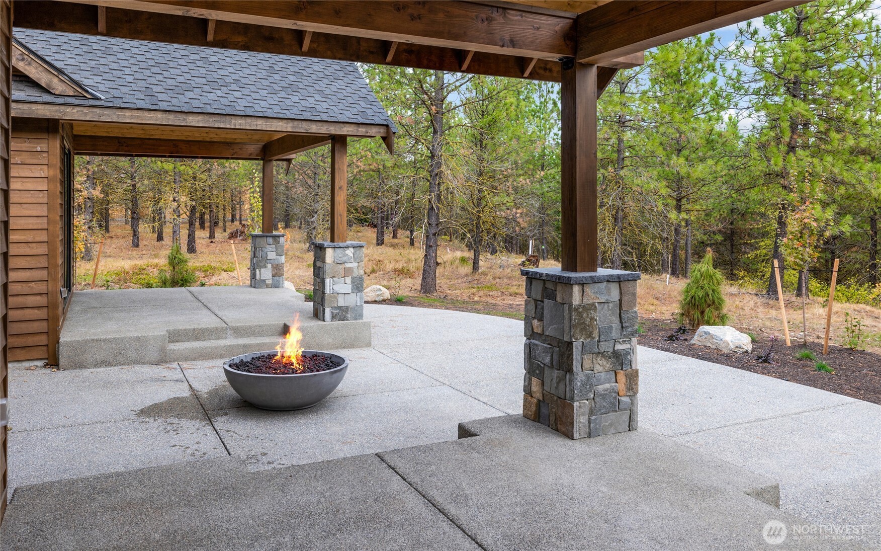 1601 Wanawish Loop Property Photo 28