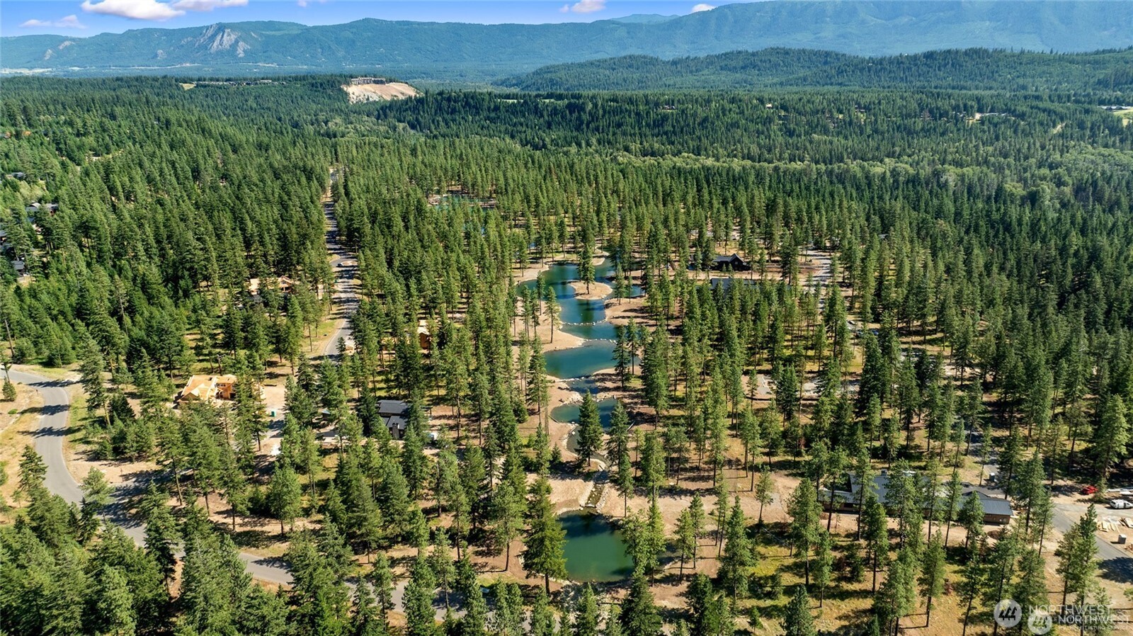 1601 Wanawish Loop Property Photo 38