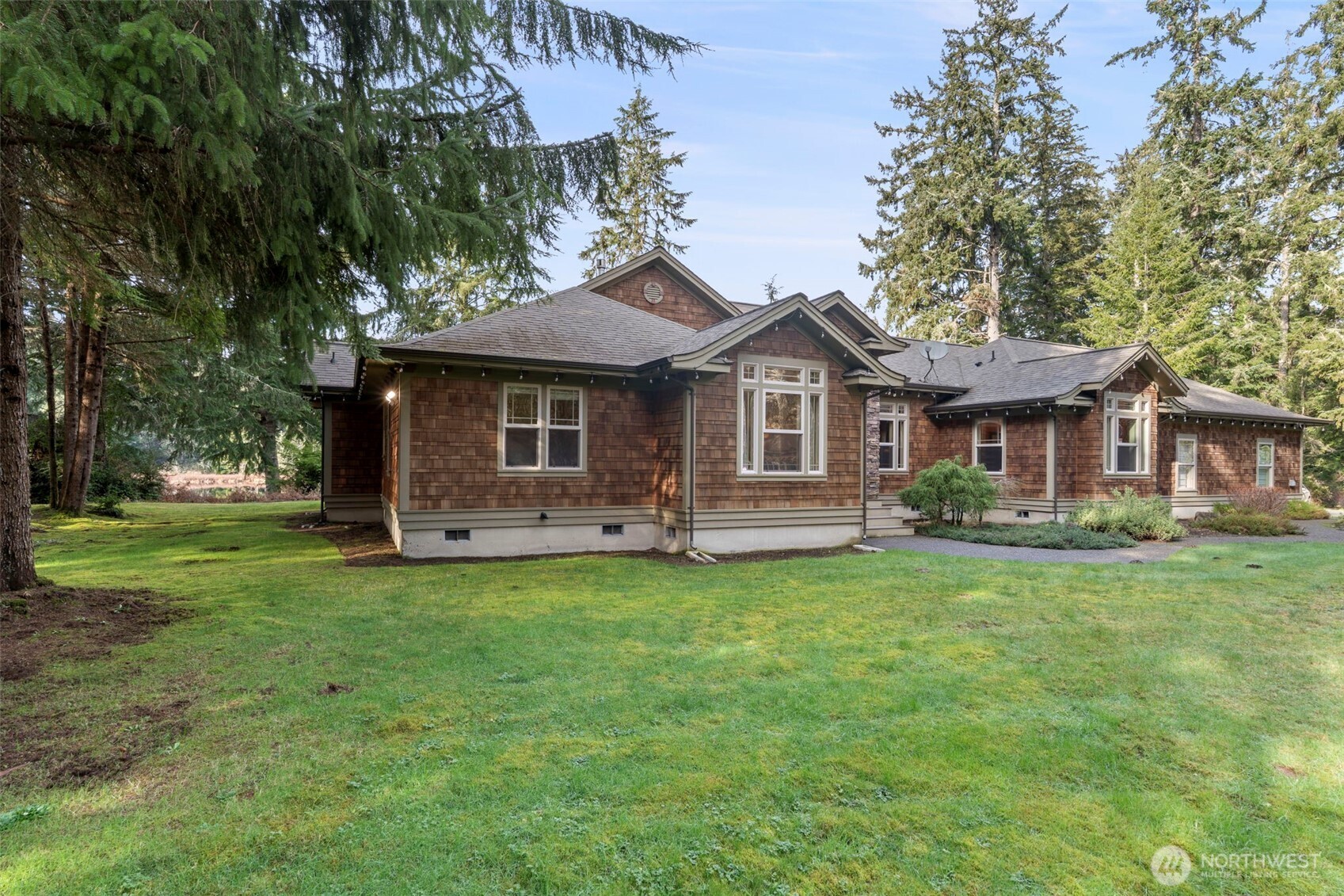 4211 168th Lane Property Photo 3