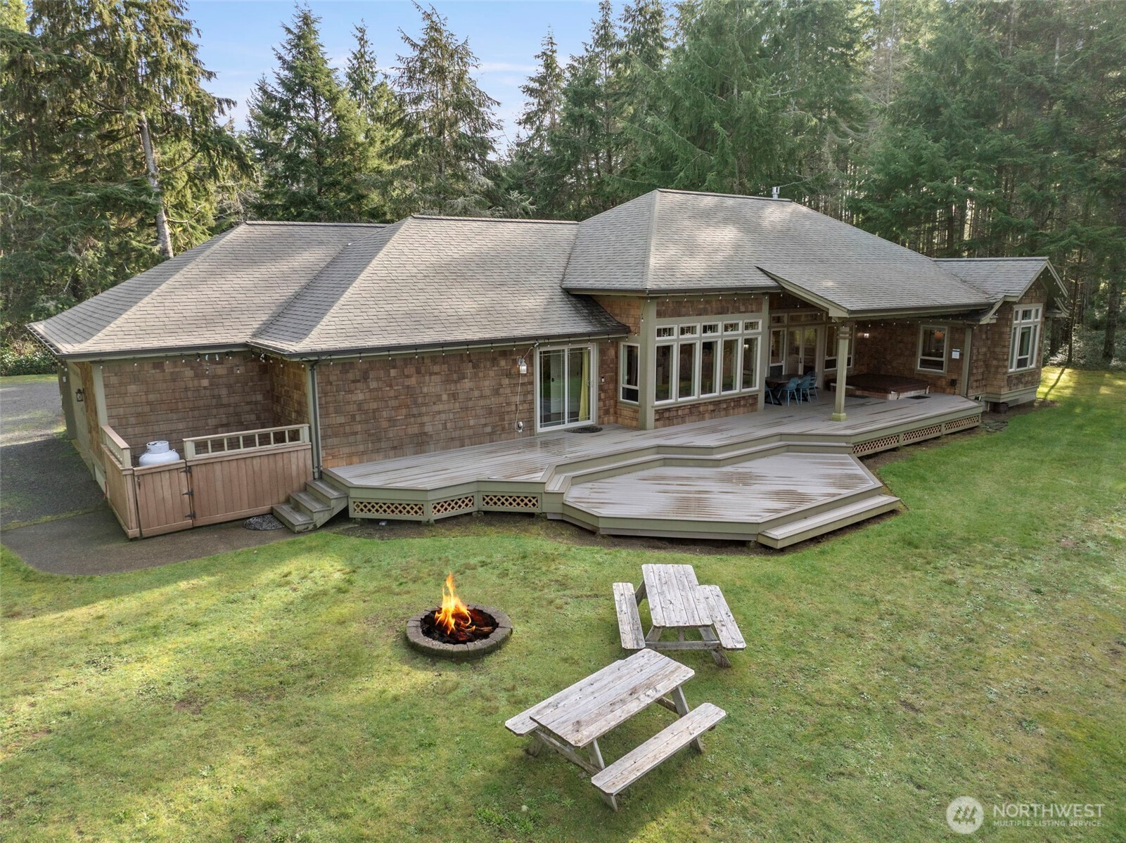4211 168th Lane Property Photo 4