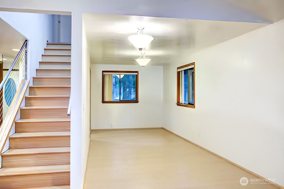 17812 Clear Lake Boulevard Se Property Photo 22