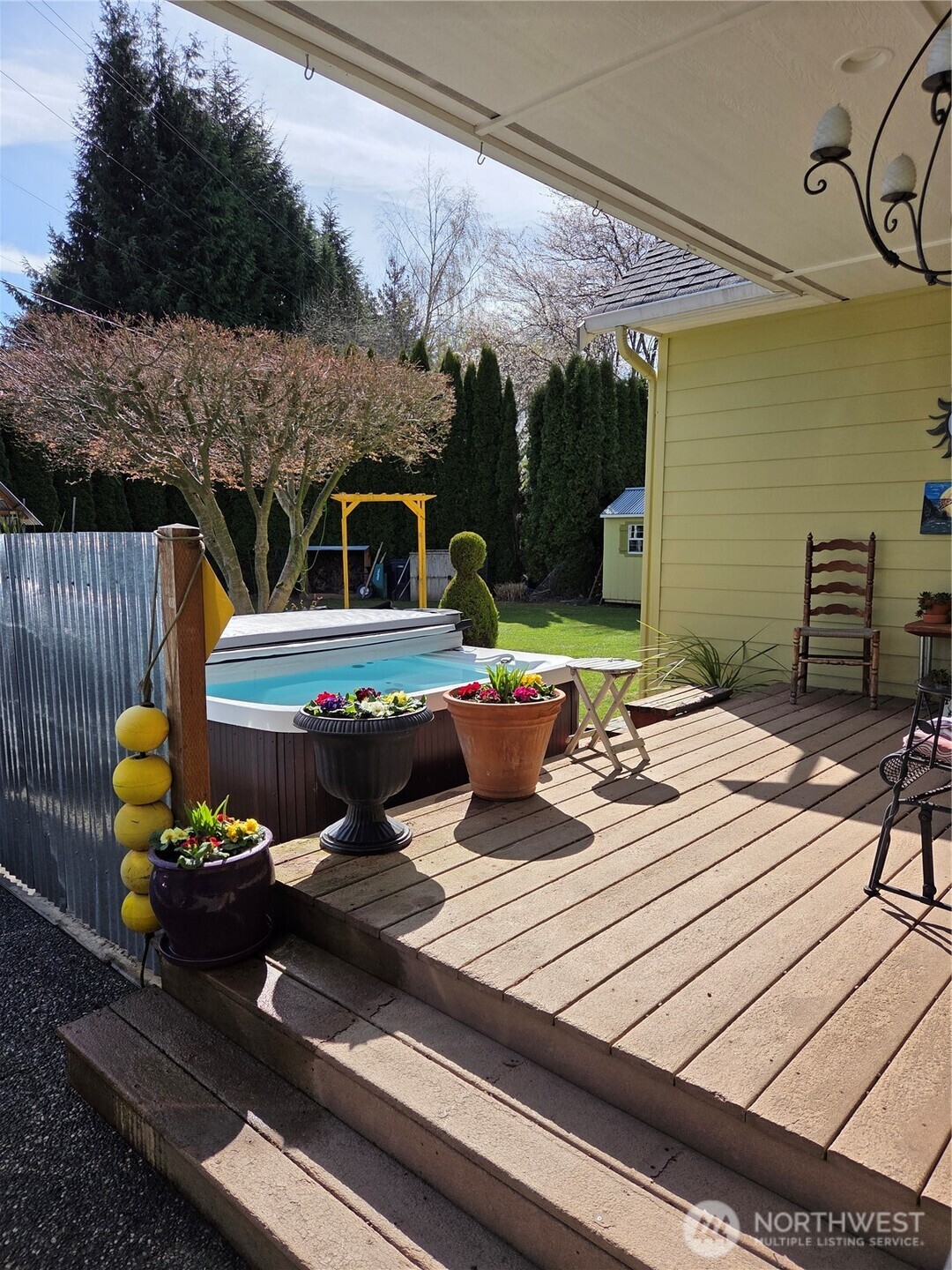 1110 Railroad Avenue Property Photo 3