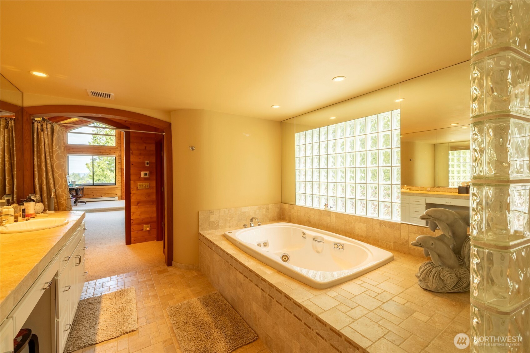 121 Marine Drive Property Photo 18