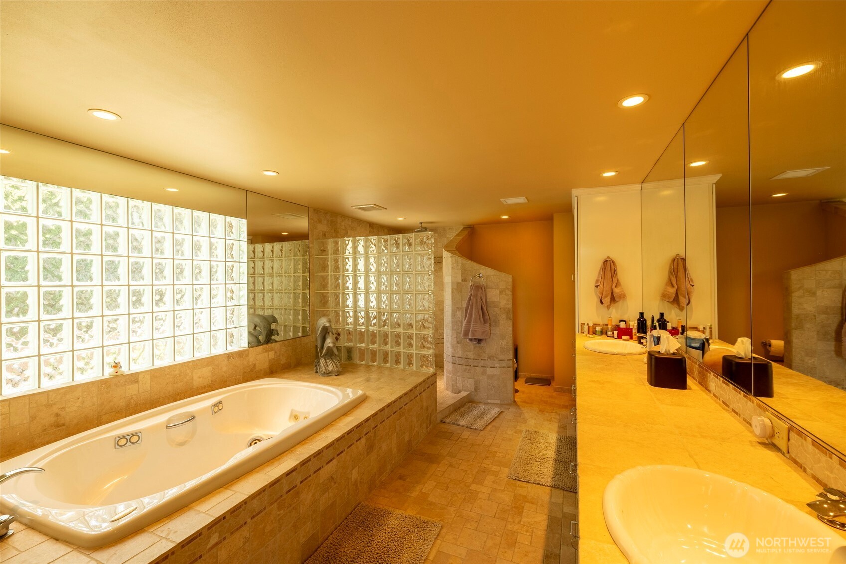 121 Marine Drive Property Photo 19