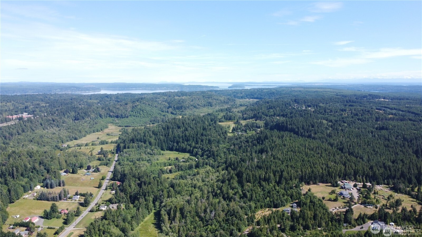 2469855 Property Photo 11