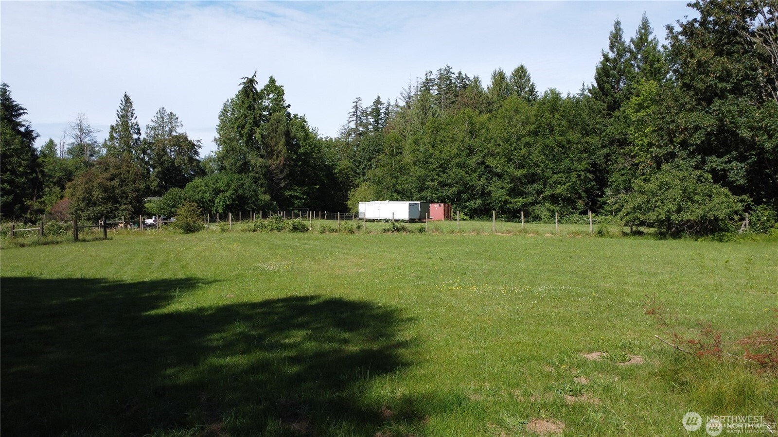2469855 Property Photo 13
