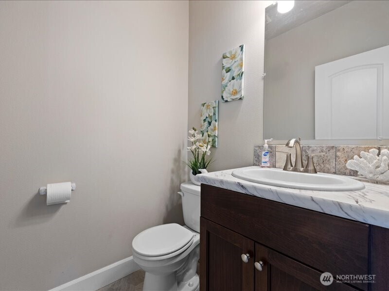 1105 E Olympia Street Property Photo 17