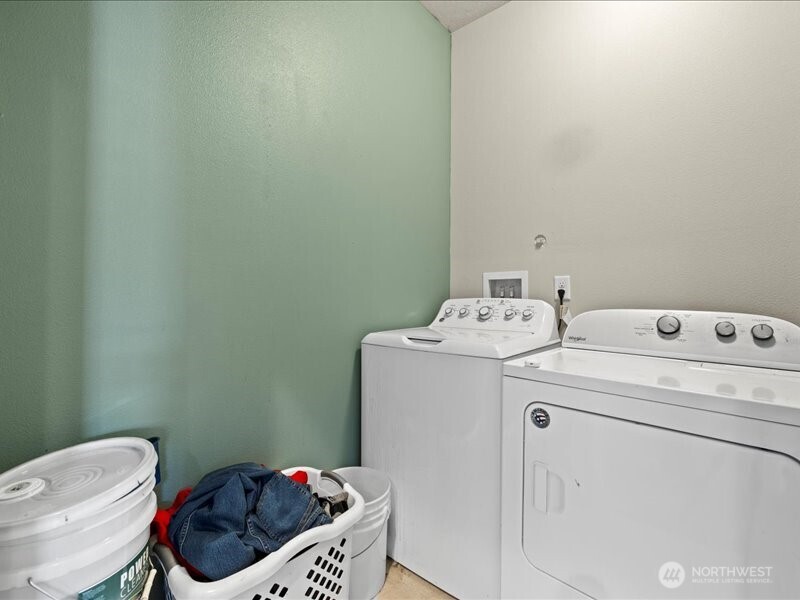 1105 E Olympia Street Property Photo 25