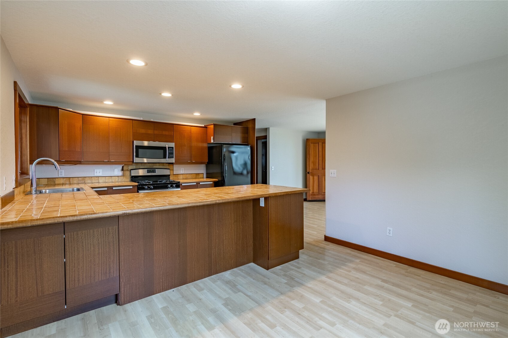 5727 Nakat Way Property Photo 29