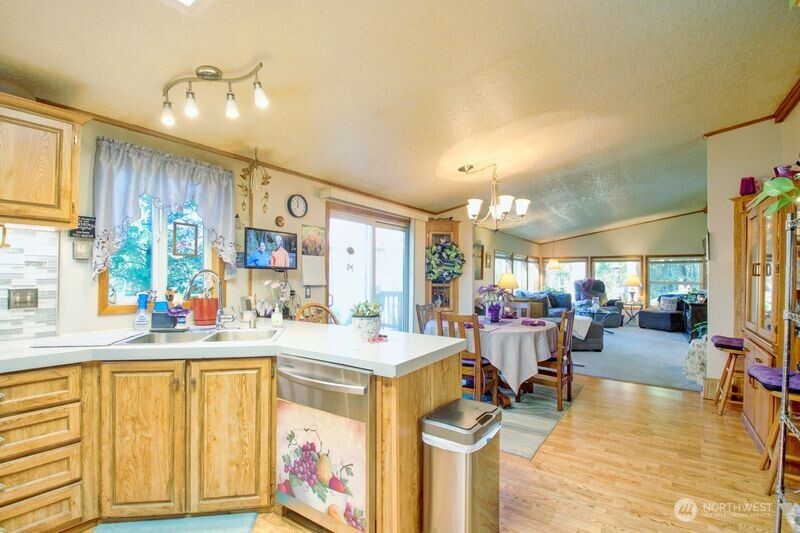 5353 Wildlife Acres Property Photo 9