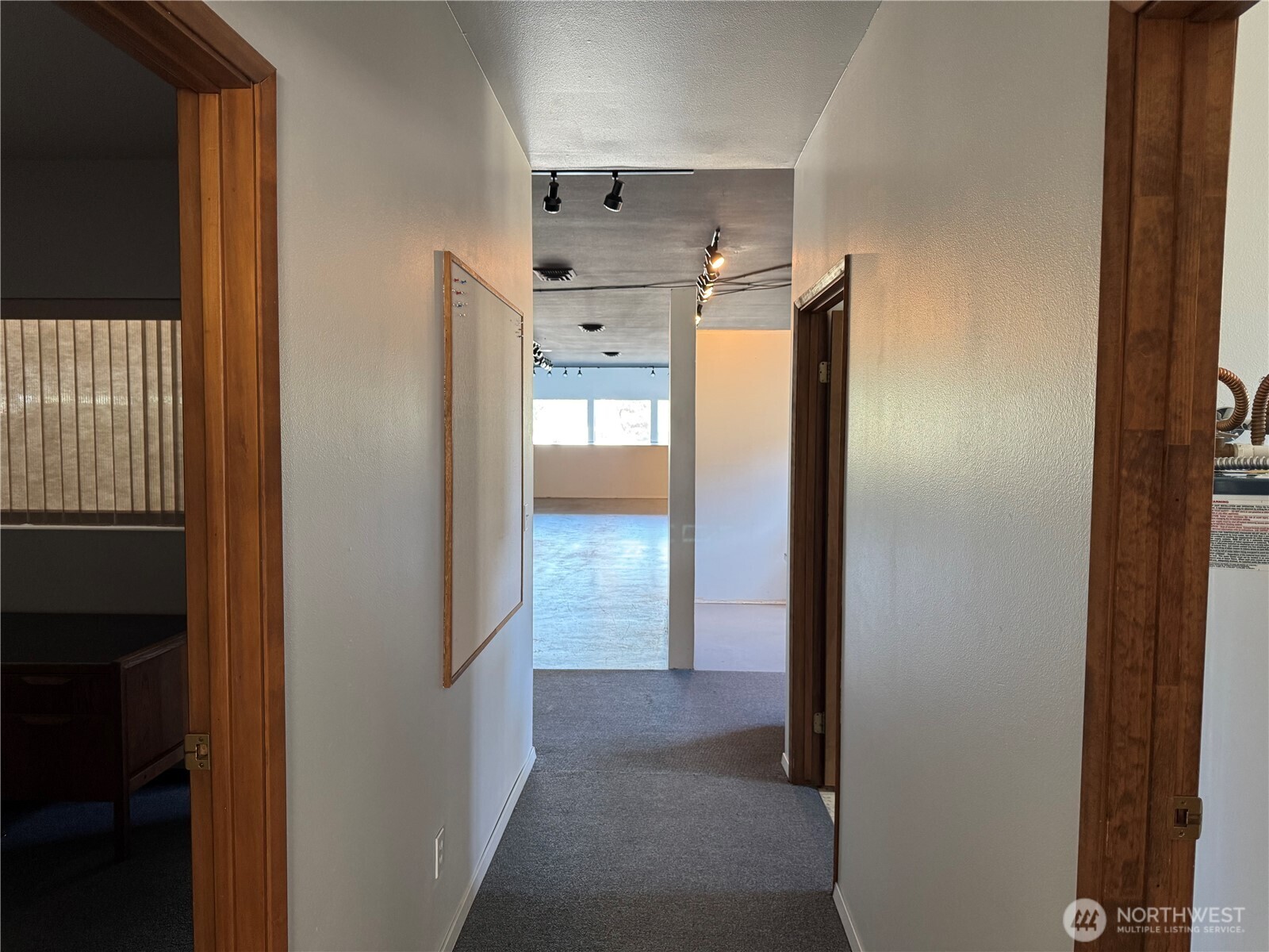 10894 Rhody Drive Property Photo 17
