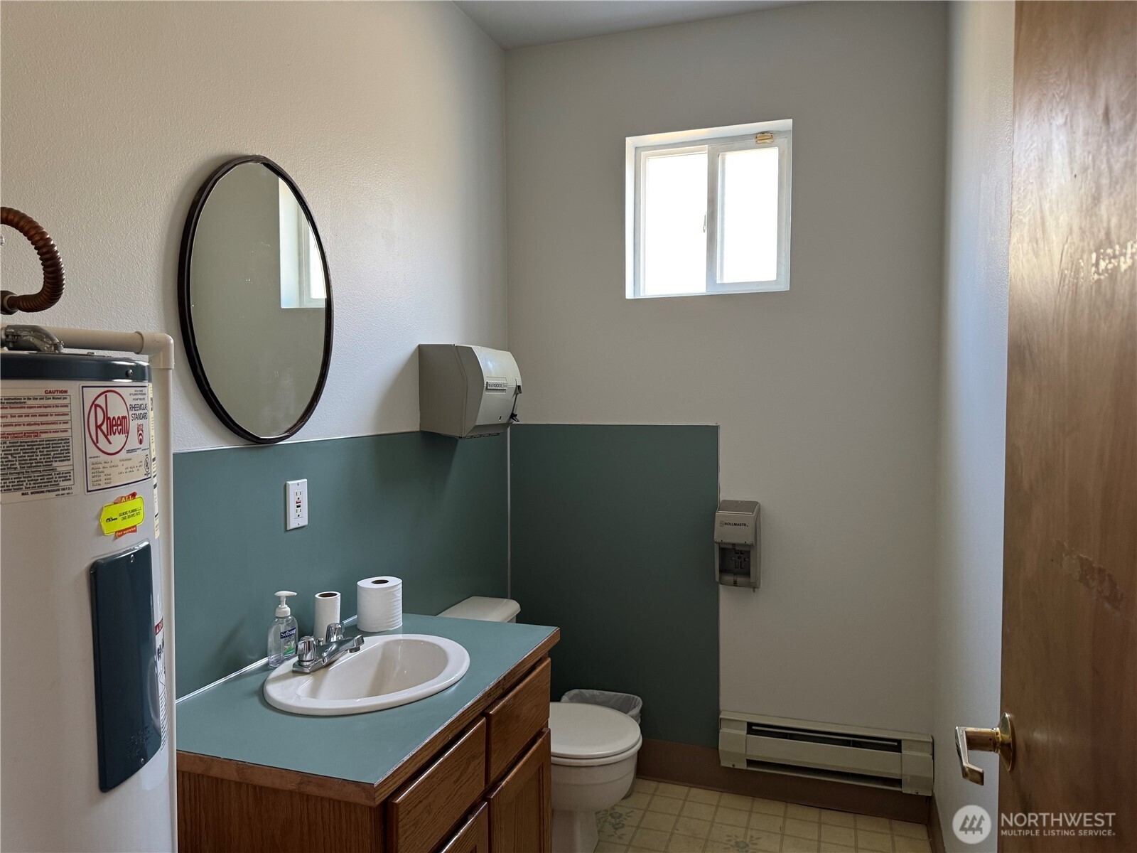 10894 Rhody Drive Property Photo 18