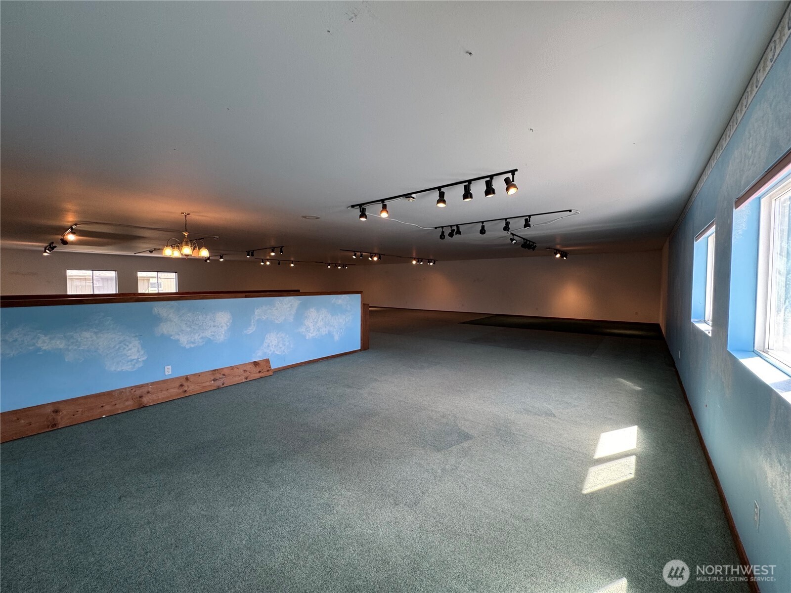 10894 Rhody Drive Property Photo 26