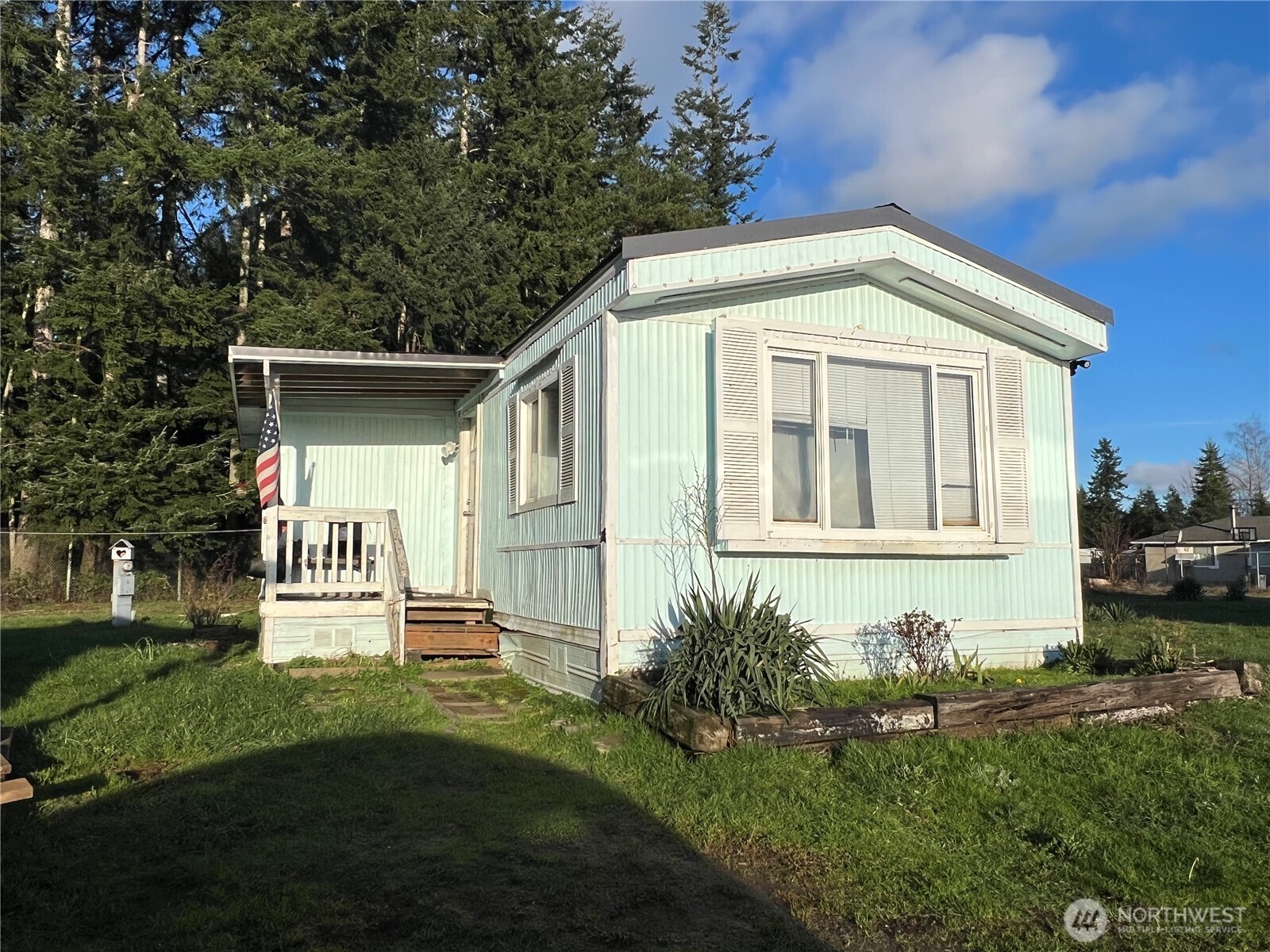 1194 Us Highway 12 14 Property Photo 1